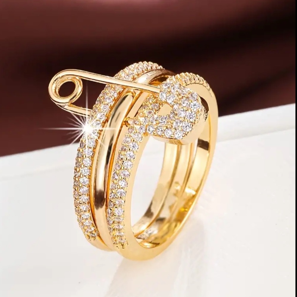 14k Gold Diamond Safety Pin Triple Stack Ring - Picture 4 of 4